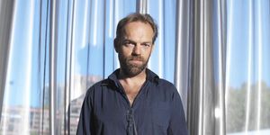   / Hugo Weaving -  - Yansk.ru