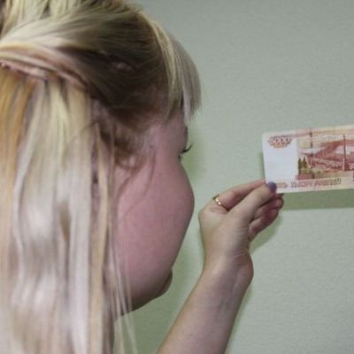 Совместными усилиями брянские и московские полицейские задержали сбытчиков фальшивых денег - Брянск - Yansk.ru
