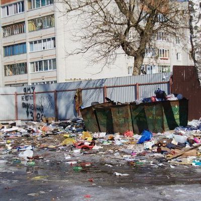 Брянские власти контролируют вывоз мусора, проверяя жалобы горожан - Брянск - Yansk.ru