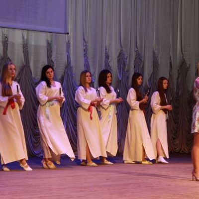 В Брянске открылся студенческий фестиваль "Живи и пой" - Брянск - Yansk.ru