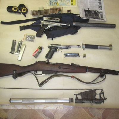 Сотрудники ОМ-2 УВД в доме на улице Слесарной обнаружили оружие - Брянск - Yansk.ru