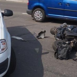 В центре Брянска разбился насмерть 40-летний скутерист - Брянск - Yansk.ru