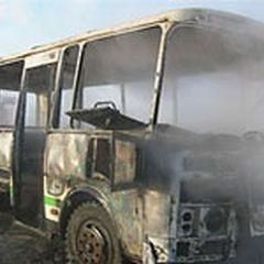 Автобус с пассажирами загорелся на трассе под Клинцами - Брянск - Yansk.ru