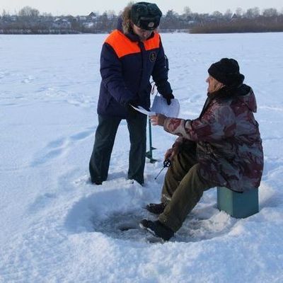 Рыбакам напомнили о правилах безопасности - Брянск - Yansk.ru