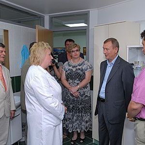 Губернатор посетил частное медучреждение «Медси» - Брянск - Yansk.ru