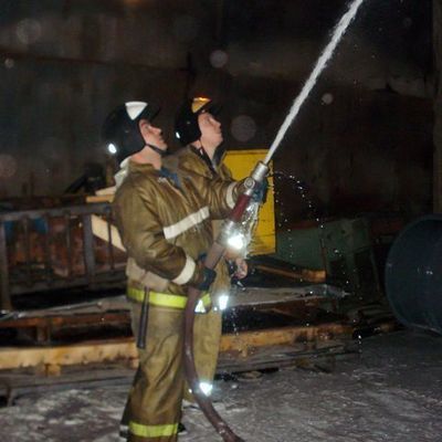 За минувшие сутки произошло пять пожаров - Брянск - Yansk.ru