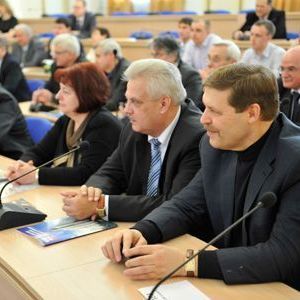 Промышленники и бизнесмены поддержали идею строительства магазина брянских переработчиков - Брянск - Yansk.ru