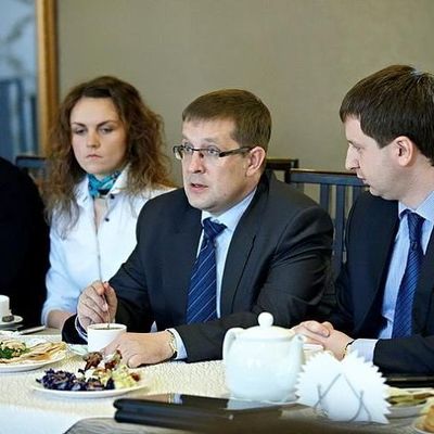 22 апреля в Брянск прошел крупнейший в центральной России межрегиональный Форум молодых предпринимателей под названием «Успешные технологии развития молодого бизнеса» - Брянск - Yansk.ru