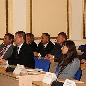 Прошло заседание комиссии по экономическому развитию Брянской области - Брянск - Yansk.ru