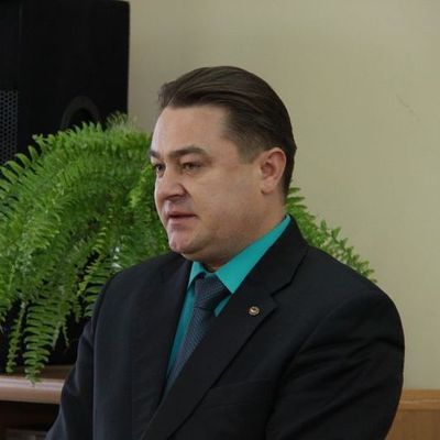 Директора лицея №1 Петра Тарико уволили - Брянск - Yansk.ru