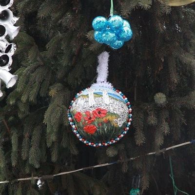 Главную елку Брянска украсили игрушками из Севастополя - Брянск - Yansk.ru