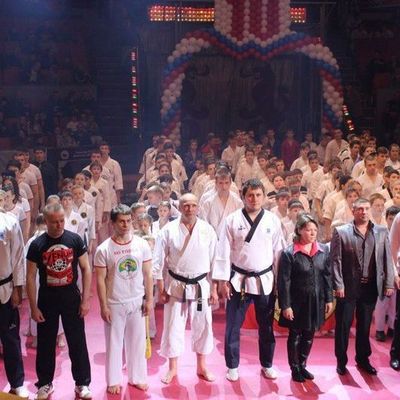 В Брянском государственном цирке 27 апреля прошел юбилейный Фестиваль боевых искусств - Брянск - Yansk.ru