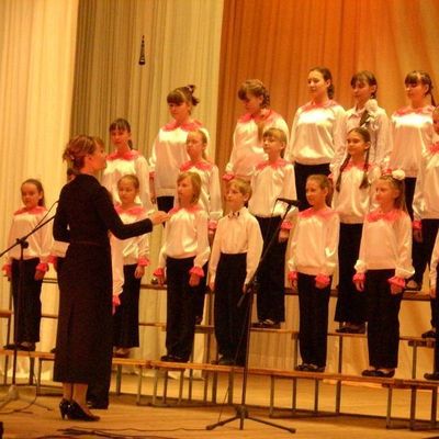 27 апреля состоялся III Брянский областной фестиваль хоровых коллективов «Хрустальный камертон» - Брянск - Yansk.ru
