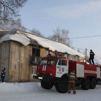 В Супонево полностью сгорела квартира - Брянск - Yansk.ru