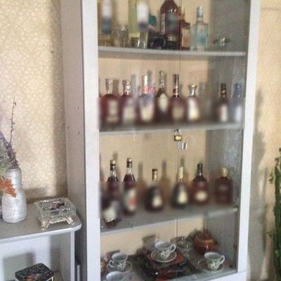 Сотрудники полиции изъяли у брянца более 10 000 бутылок контрафактного алкоголя - Брянск - Yansk.ru
