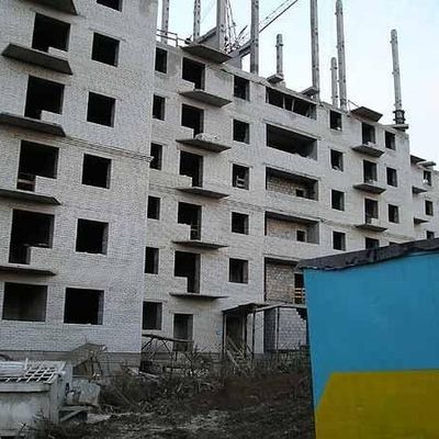 "Проблемные" многоэтажки в Брянске достроят в этом году - Брянск - Yansk.ru